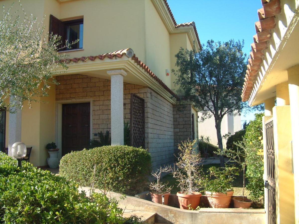 Sardinia B&B House Ольбия Экстерьер фото